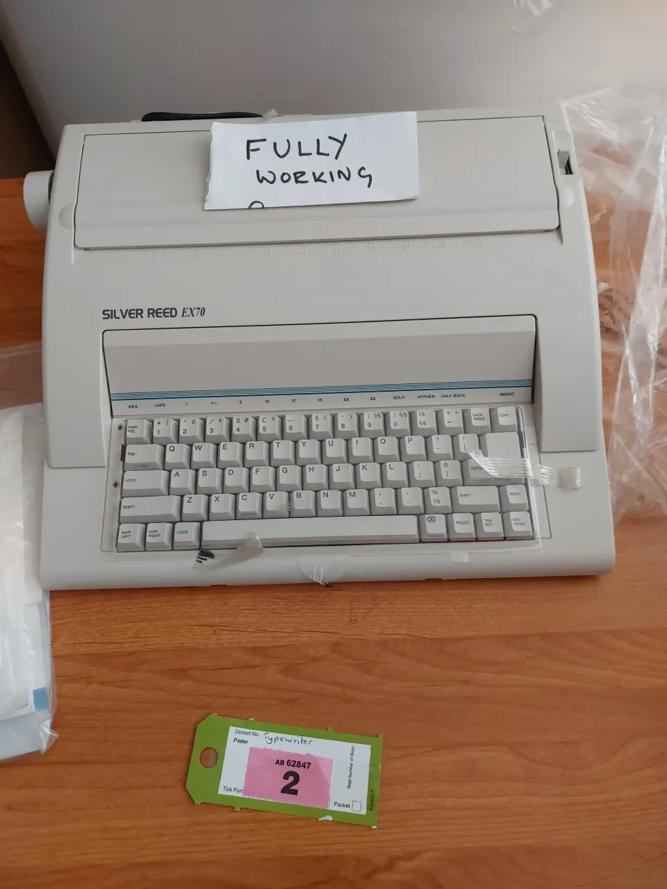 Electronic typewriter