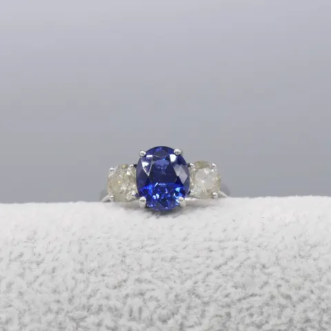 2.87 Carat Sapphire and 1.19 Carat Diamond Trilogy Ring In 18ct White Gold, With Certificate