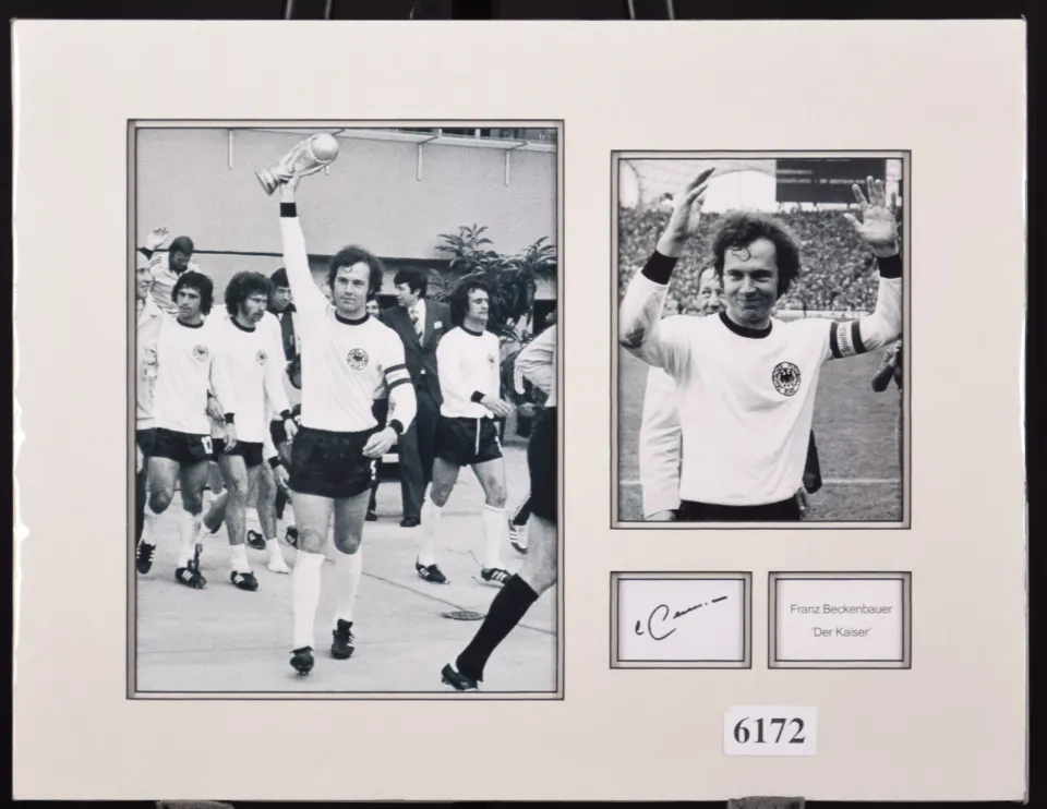 FRANZ BECKENBAUER original signed presentation