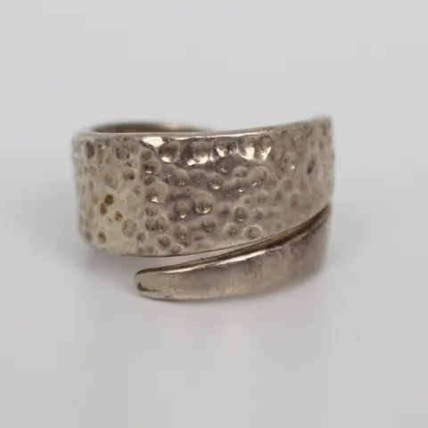 Italian Milor Hammered Silver Ring