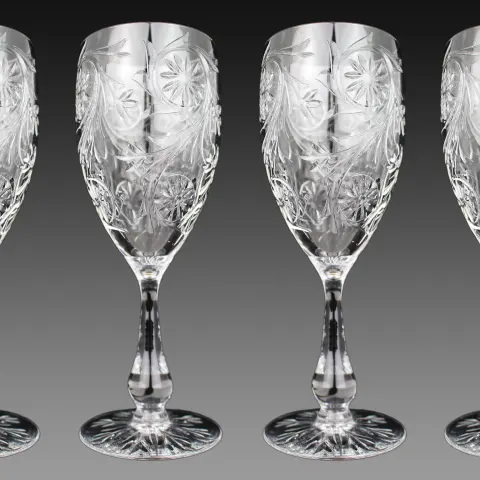 Set of 8 Tudor Crystal "Catherine of Aragon" Wine Glasses