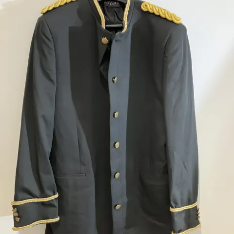 Hunters Hotel Staff Jacket 42