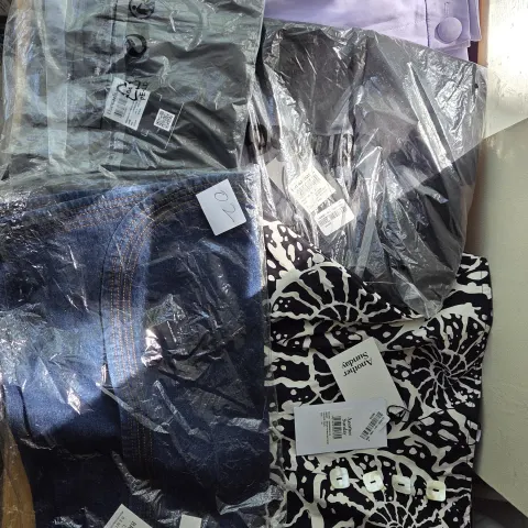 Brand New Women's Branded Clothing Bundle Mix Sizes RRP £250