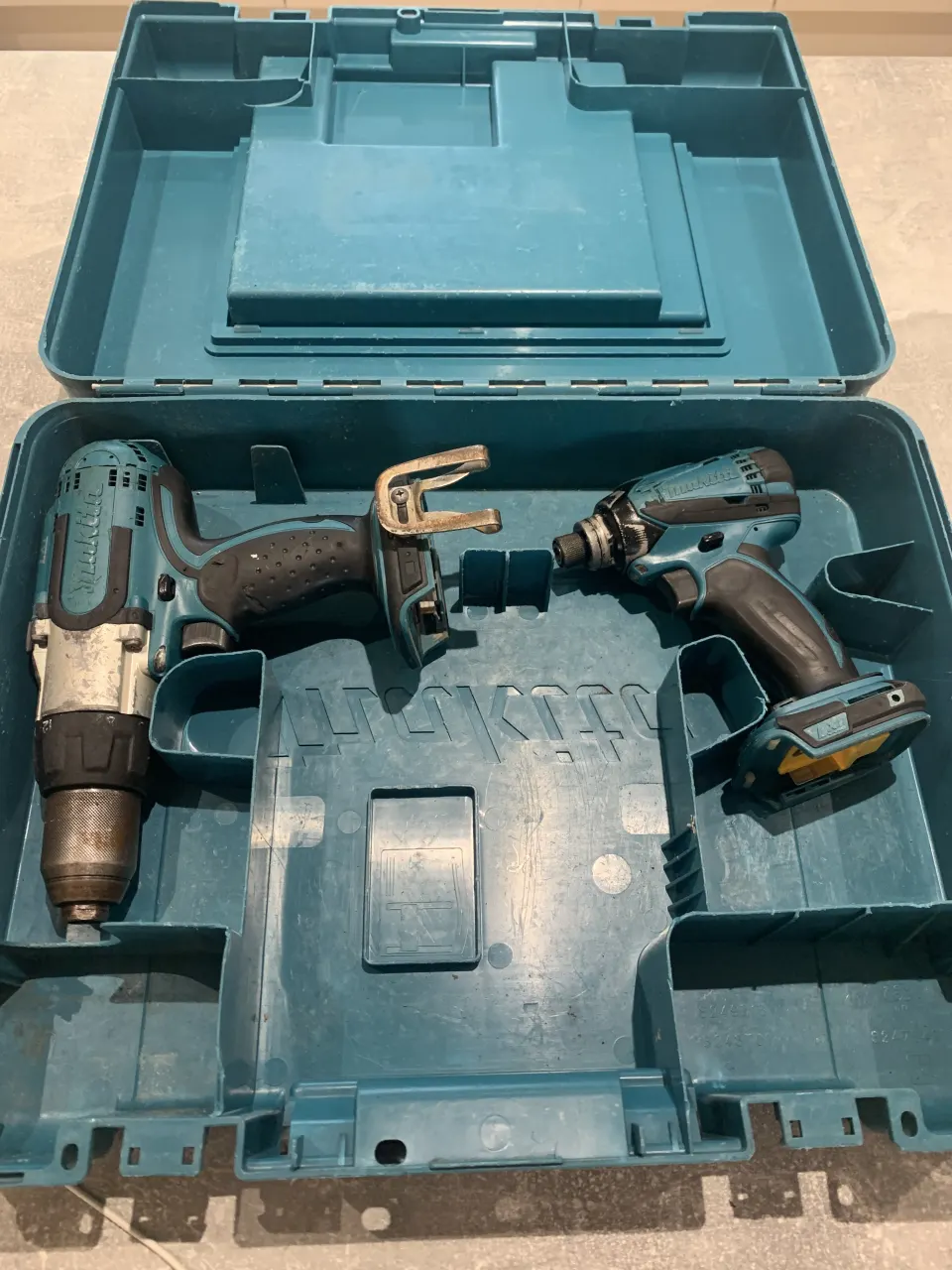 Makita Hammer Drill & Impact Driver - Spare or Repair