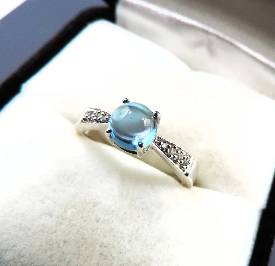 Sterling Silver Cabochon Topaz & Diamond  Ring New With Gift Pouch