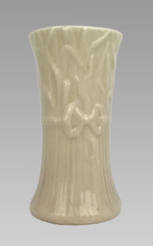 Small Irish Belleek Vase c.1970