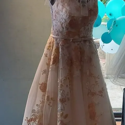 Lou Lou Tea length dress ivory & rose gold RRP £1,295 size 12 approx