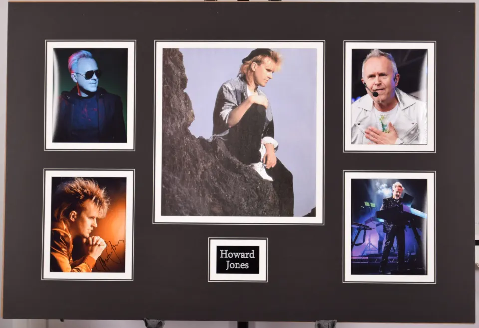 HOWARD JONES original signed presentation