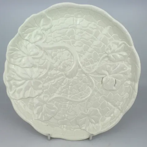 Mid 20th c. Royal Worcester Plate 3568