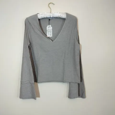 Wholesale Job Lot 40 x In The Style Stacey Solomon V Neck Ribbed Top Mix Sizes