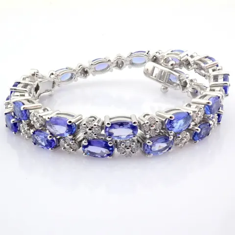 14K White Gold Bracelet Detailed With Brilliant Diamonds and Tanzanite