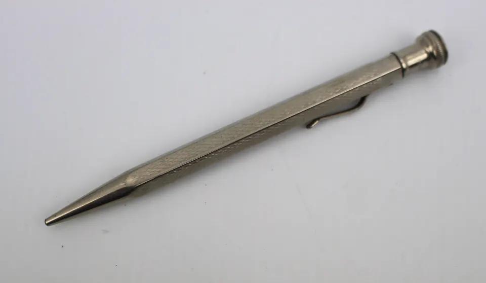Propelling Pencil