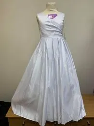 NEW Communion or flowergirl dress Age 8 white