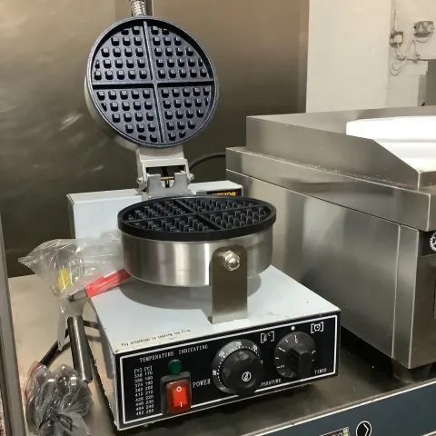 Brand New Waffle Machine