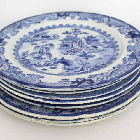 Collection of 8 Mason's Ironstone Blue & White Plates