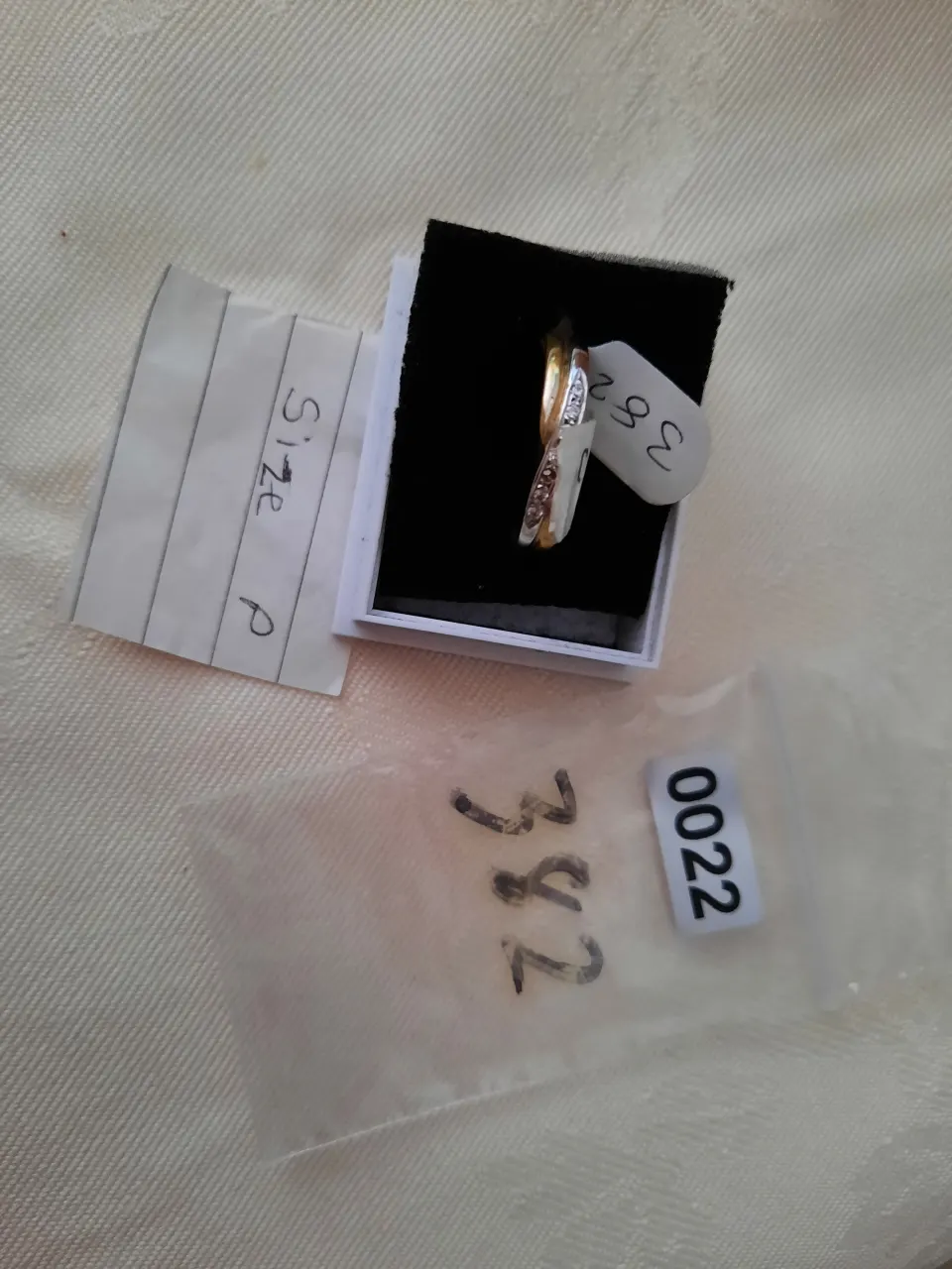 Silver stone set twist style wedding/dress ring with high quality CZ stones. RRP £89 22/382