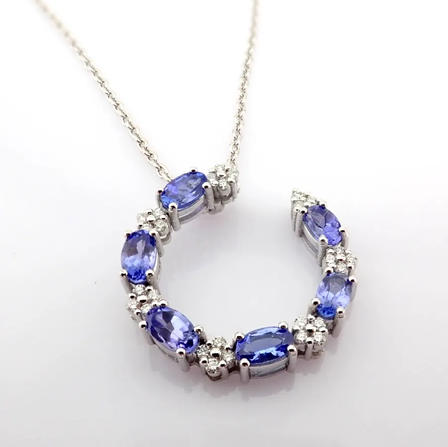 14K White Gold Necklace Detailed With Tanzanite and Brilliant Diamonds