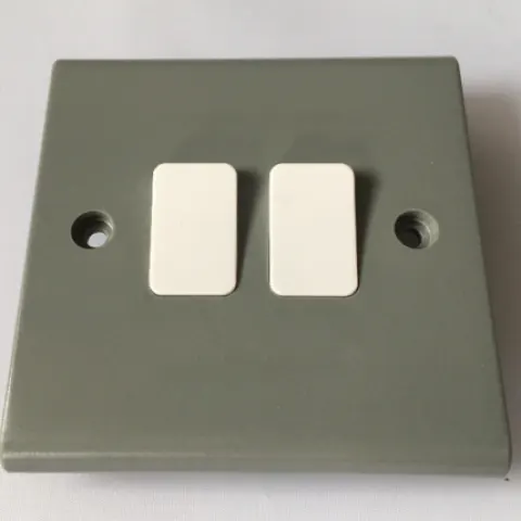 50 x Grey / White Double Light Switch Home 2 Gang 2 Way 10 Amp Deta (DL33)