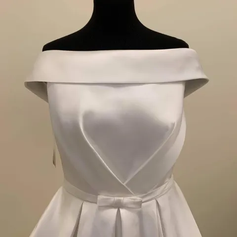 Catherine Parry Wedding dress Hi low size 12