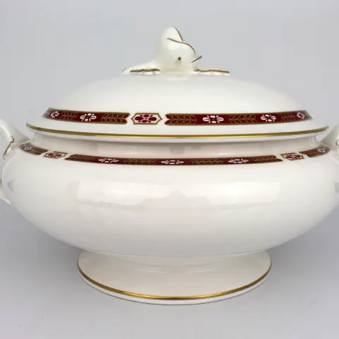 Royal Worcester Red & White Grosvenor Lidded Tureen