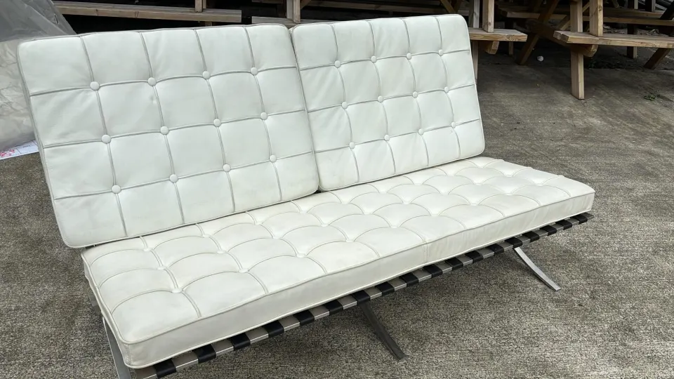 Barcelona Sofa - White