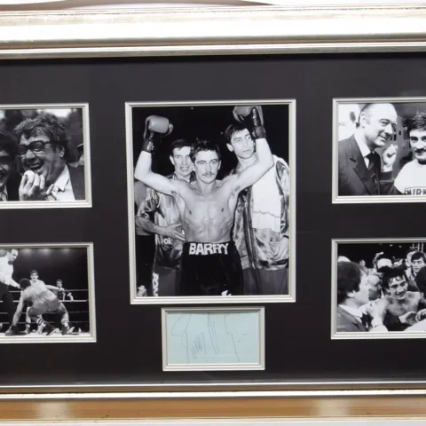 BARRY McGUIGAN & signed presentation