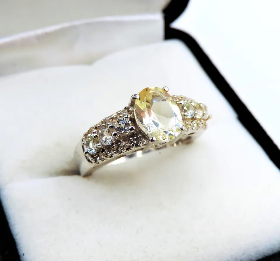 Sterling Silver Lemon Citrine & White Sapphire Ring New with Gift Pouch