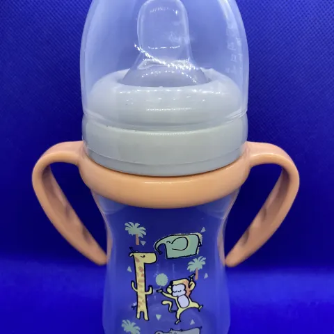 6 x Boots Baby Non Spill Trainer Cups (may differ from image)