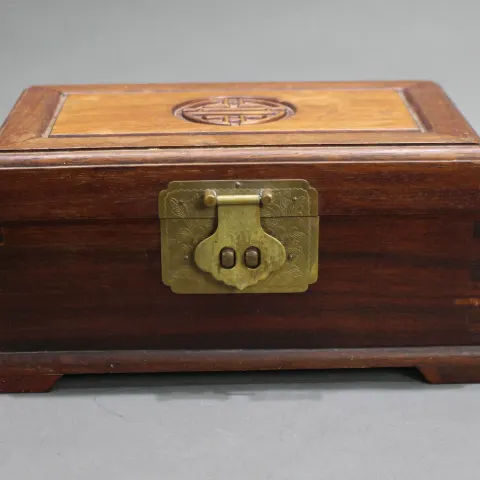 Vintage Chinese Jewellery Case