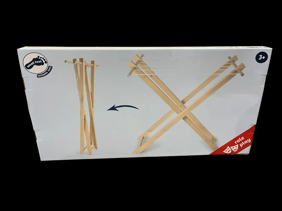 4 x Wooden Laundry Racks L19