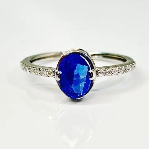 Beautiful 1.77CT Unheated Burma Blue Sapphire  Diamonds & Platinum