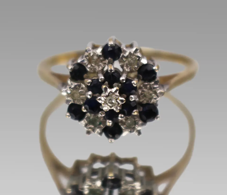 Vintage Sapphire & Diamond Ring