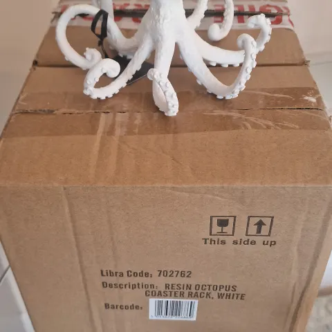 White Octopus Figure x 3