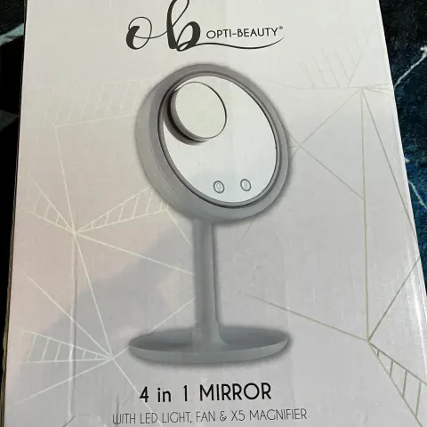 H1/E - Opti-Beauty 4 in 1 Mirror with LED Light, Fan & x5 Magnifier - Tested working