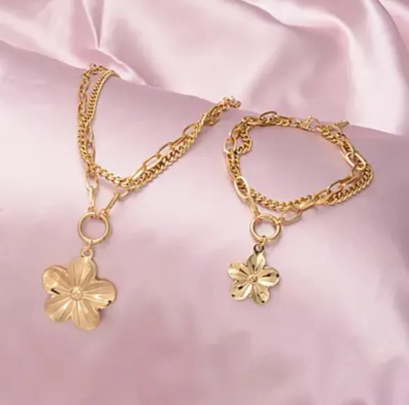 NEW! 2 Piece Set - Periwinkle Floral Bracelet and Necklace