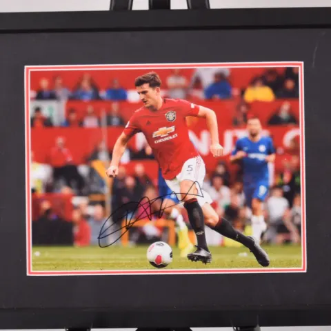 HARRY MCGUIRE original signed presentation
