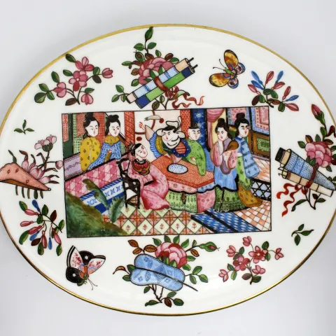 Victorian Derby Porcelain Hand Painted Chinoiserie Oval Plaque