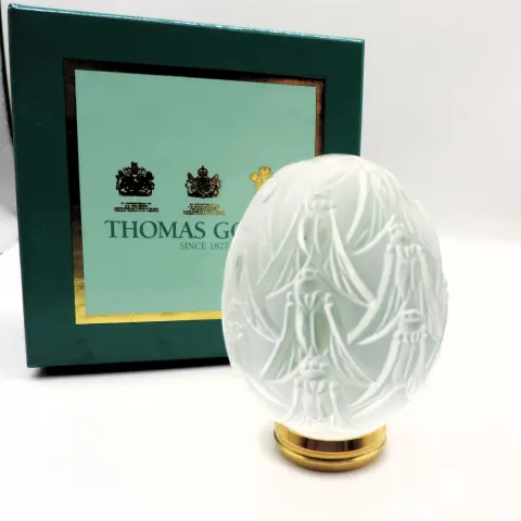 Lalique Glass Egg Signed & In Original Gift Box