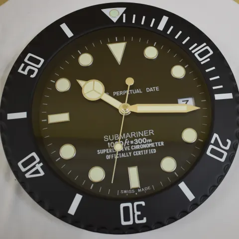 34 cm Black body Black Dial clock