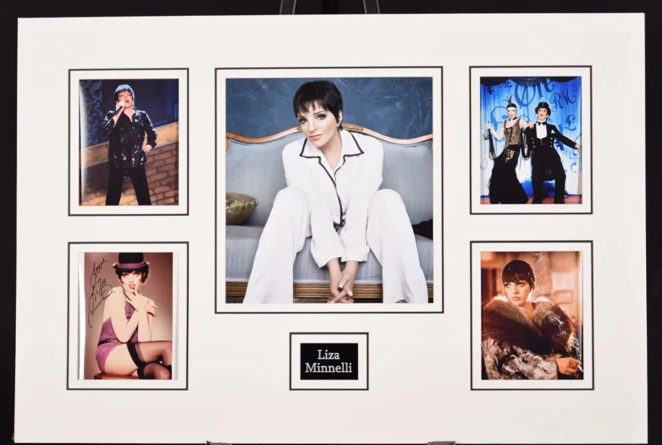 LIZA MINELLI original signed presentation