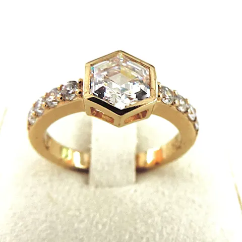 18k Gold on 925 Silver Simulated Diamond Ring 'New'