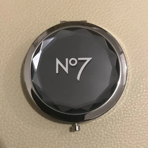 Compact Mirror Limited Edition Grey/Silver