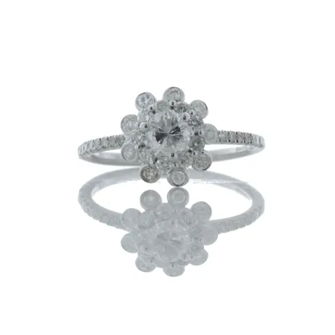 18ct White Gold Flower Halo Diamond Ring 0.76
