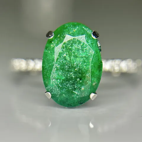 Beautiful 2.60 CT Natural Emerald Ring With Natural Diamonds & Platinum 950