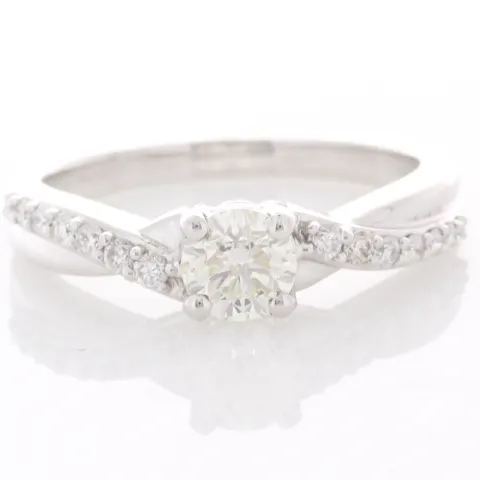 18ct White Gold Single Stone Fancy Claw Set Diamond Ring (0.52) 0.70