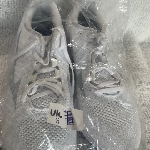 Brand New Wave Rider Fitness Trainers in white and Blue, Size UK Mens 8