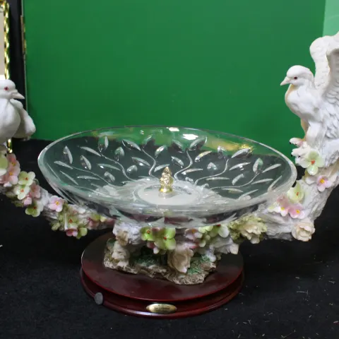 Decorative Italian Composite & Glass Centrepiece