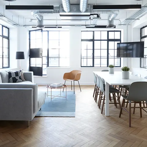 New, Packaged Homeware, Baby And Leisure Goods From Major High Street Retailer