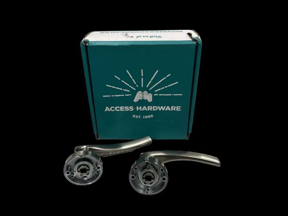12 x Access Hardware Premium D46 Curved Lever On Rose RRP £35.99