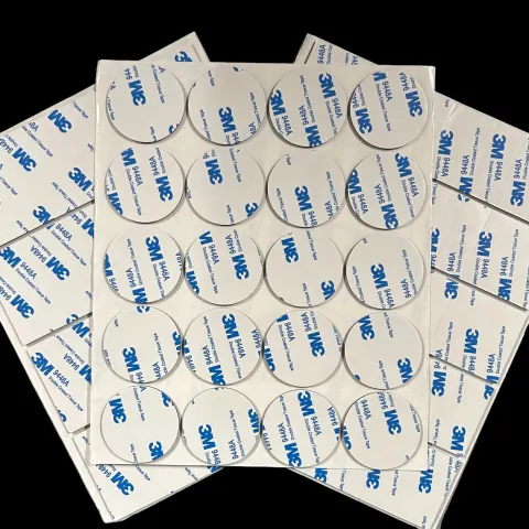 10 x Packs of 60 3M Double Sided Heavy Duty Adhesive Pads RRP £8.99 ea